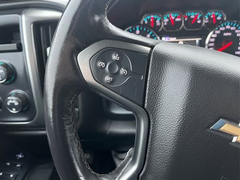 Used 2019 Chevrolet Silverado 1500 LT image 30