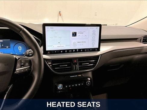 Used 2024 Ford Escape Platinum AWD/4WD image 12