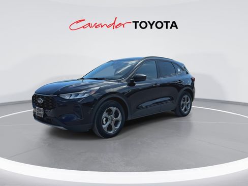 Used 2025 Ford Escape ST-Line FWD image 4