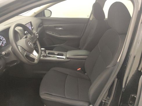 Used 2020 Nissan Sentra S image 17