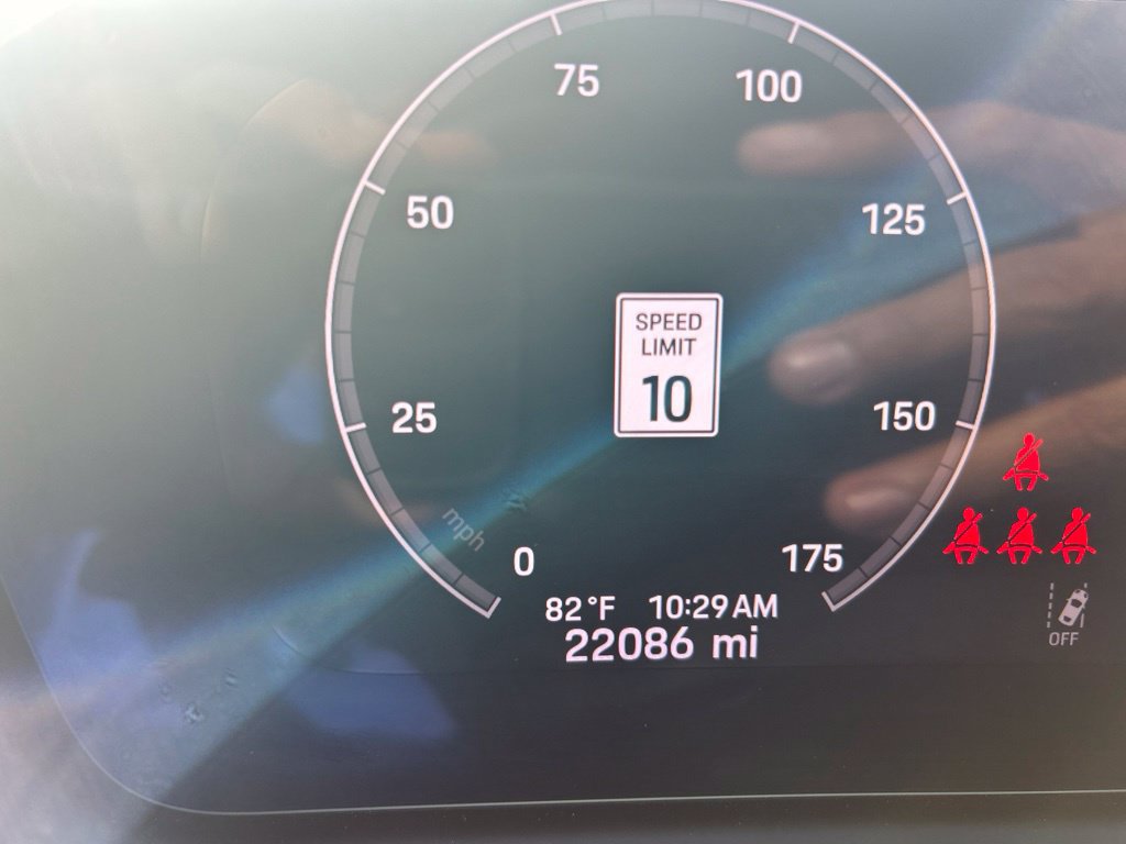 Used 2025 Porsche Cayenne AWD/4WD image 49