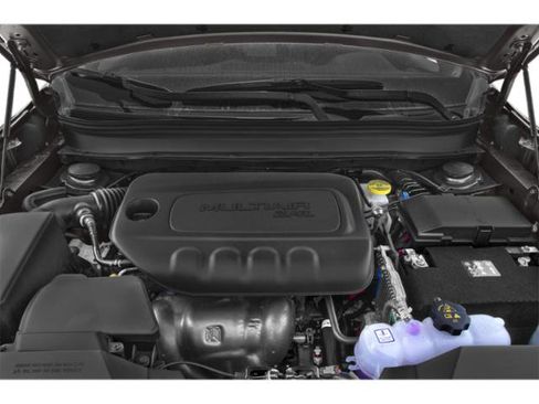 Certified 2023 Jeep Cherokee Altitude Lux image 12