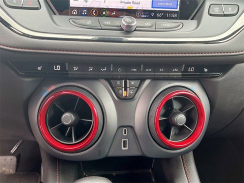 Used 2022 Chevrolet Blazer RS image 16