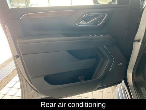 Used 2024 Chevrolet Suburban High Country w/ Max Trailering Package AWD/4WD image 10