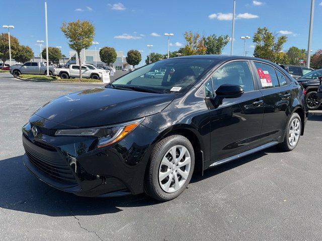 New 2027 Toyota Corolla LE FWD image 2