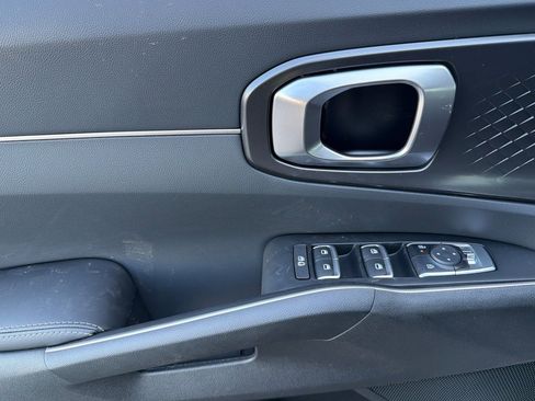 New 2026 Kia Sorento S image 9