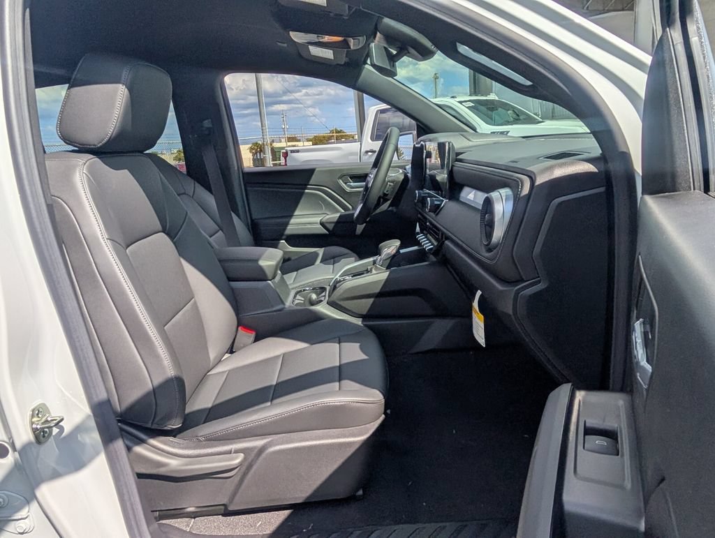 New 2026 Chevrolet Colorado LT w/ LT Convenience Package RWD image 7