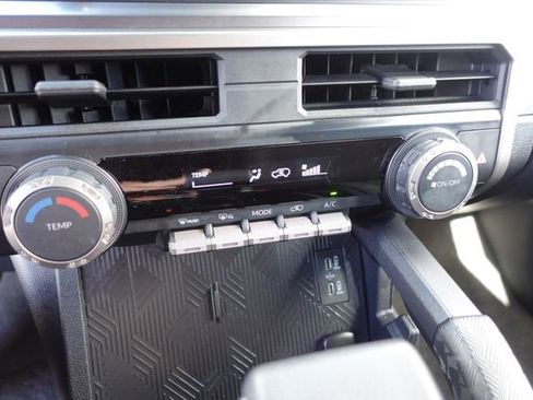 Certified 2025 Toyota 4Runner SR5 image 26