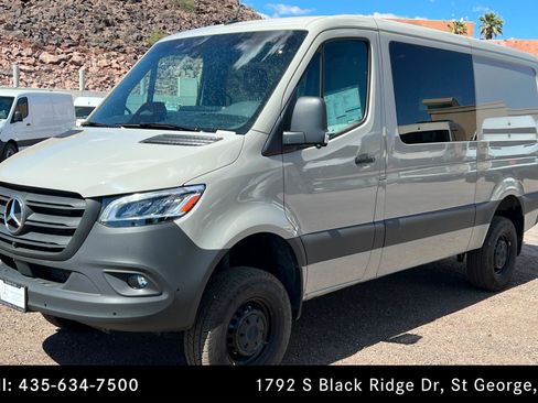 Used 2025 Mercedes-Benz Sprinter 2500 image 1
