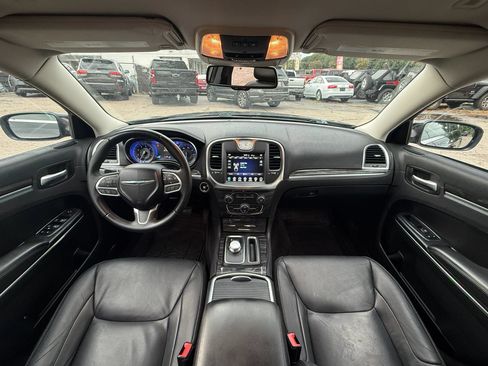 Used 2017 Chrysler 300 Limited w/ Driver Convenience Group AWD/4WD image 13