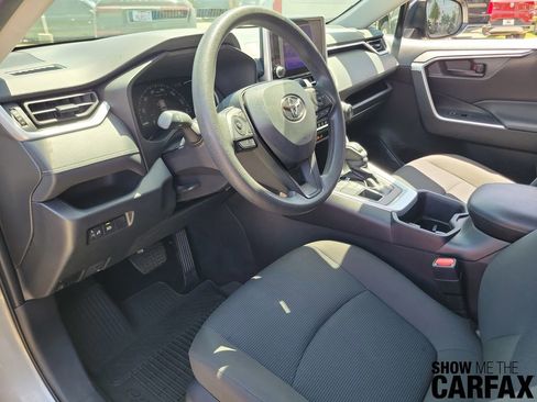 Used 2024 Toyota RAV4 LE AWD/4WD image 17
