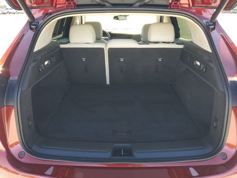 Used 2023 Buick Envision Essence image 22