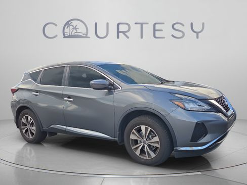 Used 2020 Nissan Murano S w/ Technology Package FWD image 2