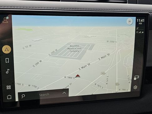 Used 2025 Land Rover Defender 110 S image 9