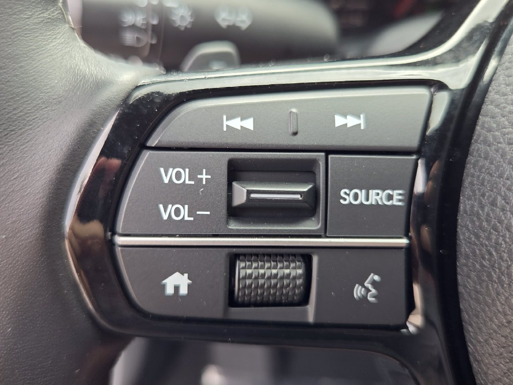 Certified 2025 Honda Civic Sport image 21