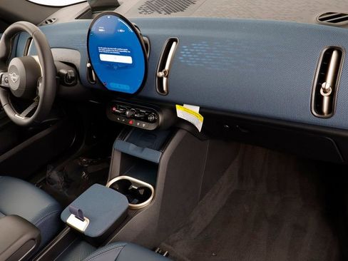 Certified 2025 MINI Cooper Countryman S image 19