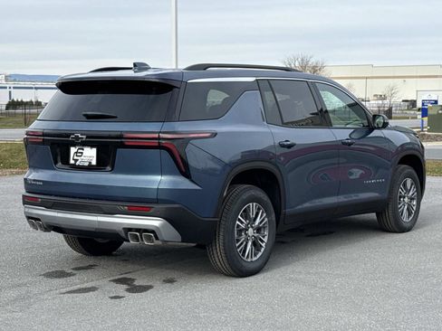 New 2026 Chevrolet Traverse LT w/ Driver Confidence Package image 12