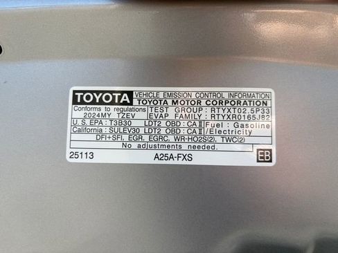 Used 2024 Toyota RAV4 XSE w/ Premium Package AWD/4WD image 10