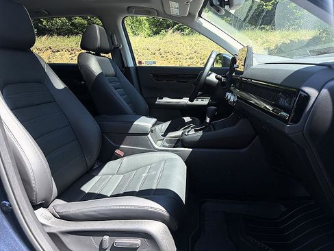 Used 2026 Honda CR-V EX-L image 18