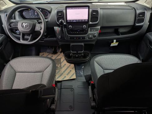 New 2025 RAM ProMaster 2500 w/ Quick Order Package 22G SLT image 25