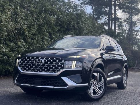 Used 2021 Hyundai Santa Fe SEL w/ Convenience + Premium Package image 2