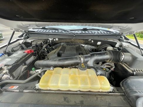 Used 2018 Ford Expedition Max Limited w/ Equipment Group 302A image 32