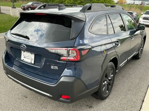 Used 2025 Subaru Outback Onyx Edition AWD/4WD image 7