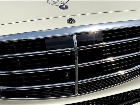 Used 2022 Mercedes-Benz S 500 4MATIC image 27