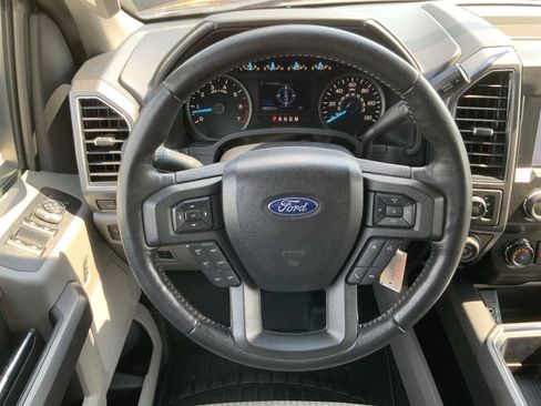Used 2019 Ford F150 XLT w/ Equipment Group 302A Luxury AWD/4WD image 25