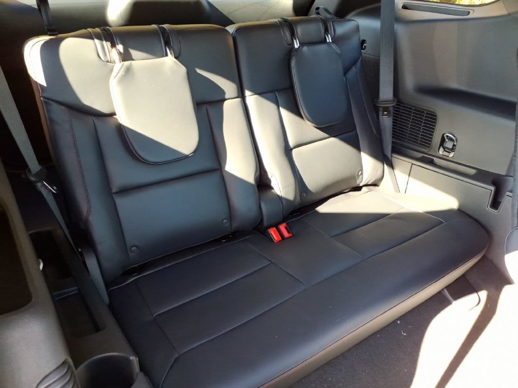 New 2027 Ford Explorer ST-Line w/ Premium Package AWD/4WD image 12