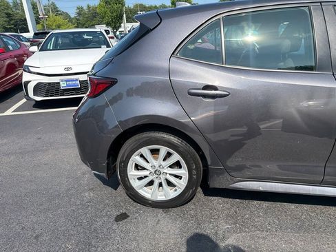 Used 2023 Toyota Corolla SE FWD image 4