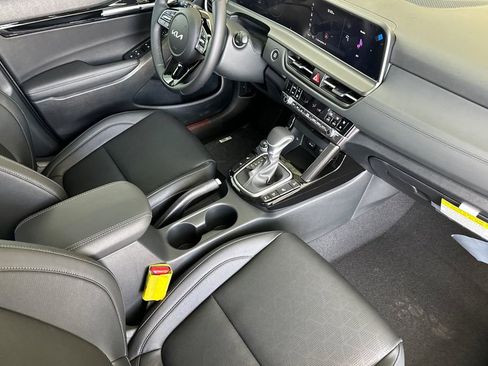 New 2026 Kia Seltos EX AWD/4WD image 16