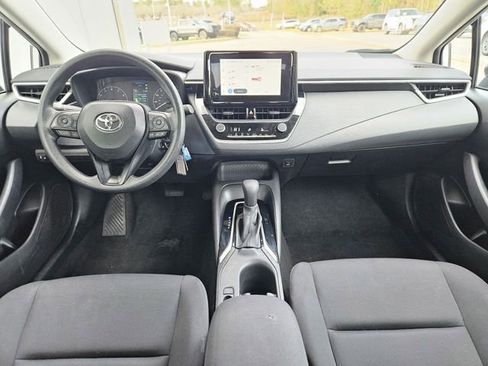 Used 2024 Toyota Corolla LE FWD image 15