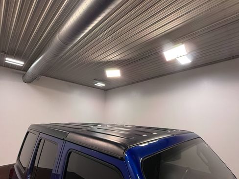 Used 2018 Jeep Wrangler Unlimited Sahara AWD/4WD image 45