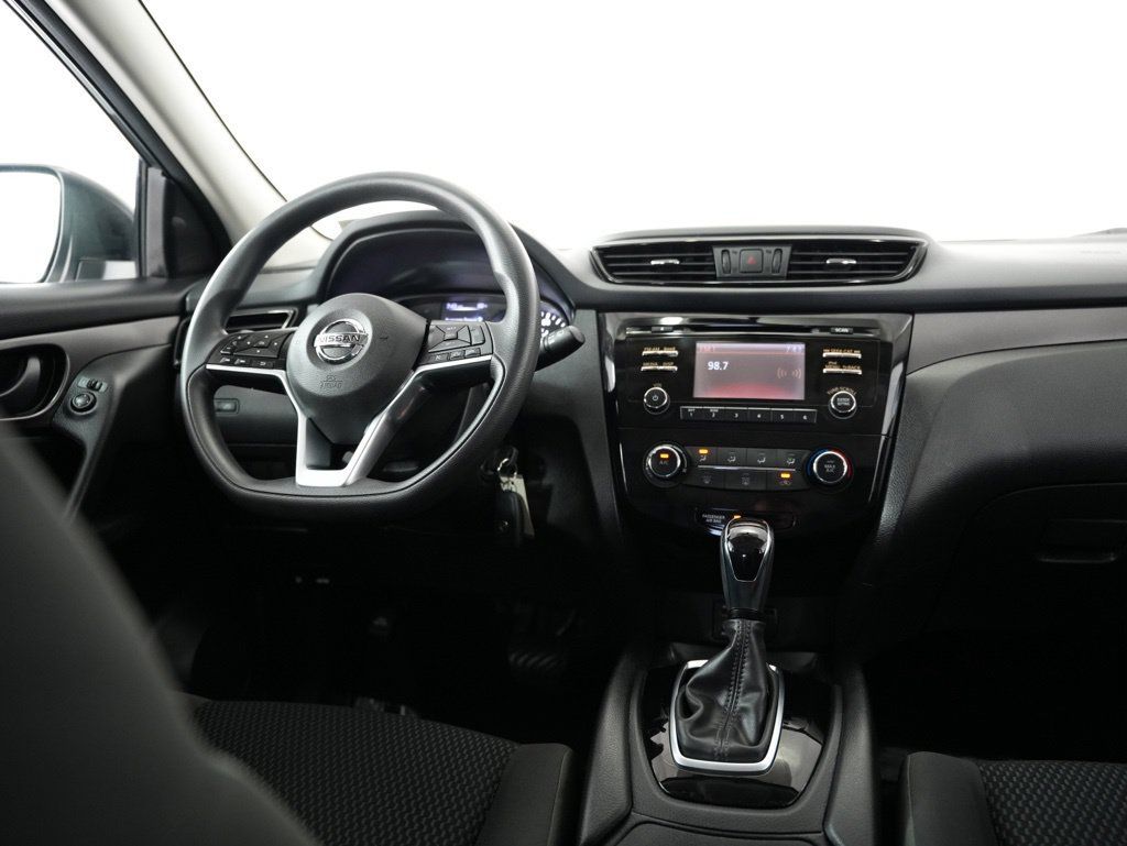 Used 2018 Nissan Rogue Sport S FWD image 10