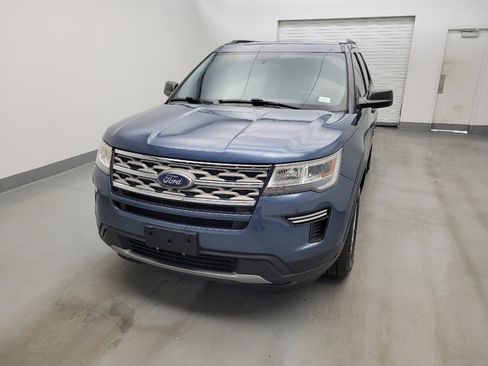 Used 2018 Ford Explorer XLT AWD/4WD image 15