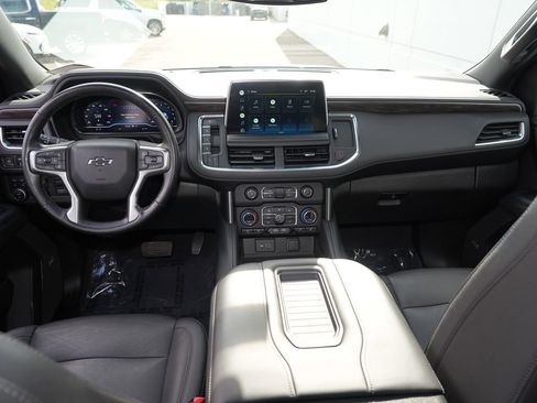 Used 2022 Chevrolet Tahoe Z71 w/ Z71 Off-Road Package AWD/4WD image 25