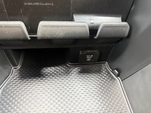 Used 2019 RAM 1500 Limited AWD/4WD image 27