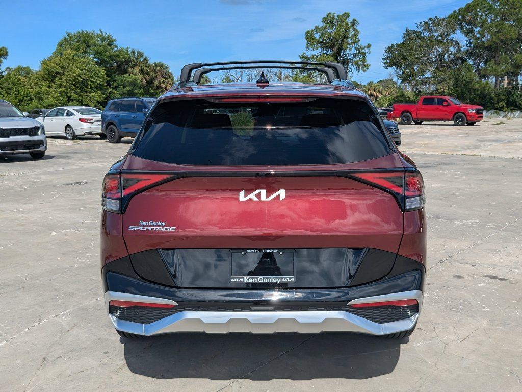 Used 2024 Kia Sportage SX FWD image 7