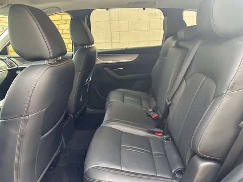 Used 2025 MAZDA CX-90 3.3 Turbo w/ Preferred Package image 27