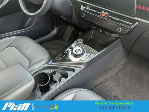 Used 2023 Kia Niro Wind image 23