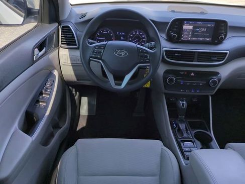 Used 2019 Hyundai Tucson SE FWD image 16