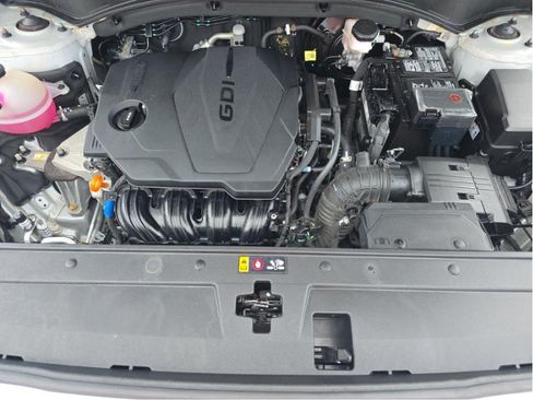 Used 2023 Hyundai Santa Fe SEL FWD image 10