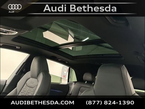 New 2026 Audi RS Q8 performance image 24