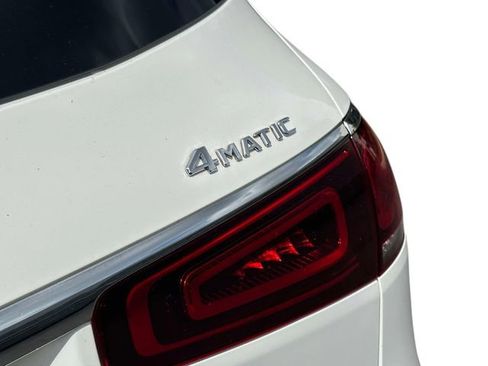 Used 2022 Mercedes-Benz GLS 450 4MATIC image 9
