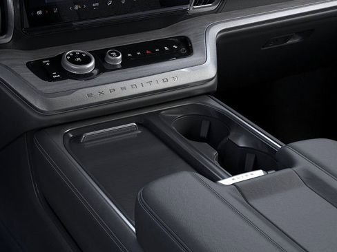 New 2026 Ford Expedition Max Platinum w/ Driver's Package image 13