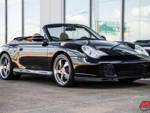 Used 2004 Porsche 911 Carrera 4S AWD/4WD image 6