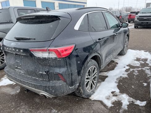 Used 2021 Ford Escape SEL w/ Technology Package image 12