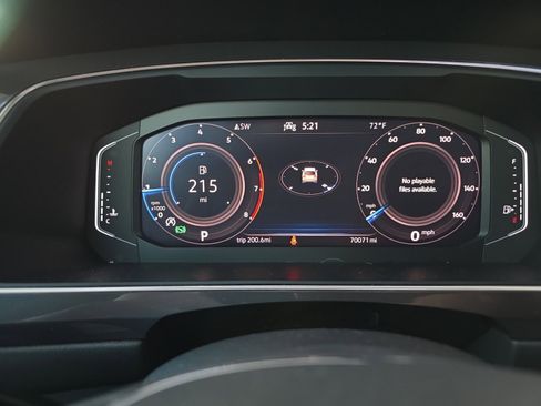 Used 2021 Volkswagen Tiguan SEL image 18