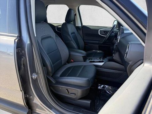 Used 2023 Ford Bronco Sport Outer Banks w/ Tech Package AWD/4WD image 13